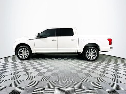 Used 2018 Ford F150 Platinum w/ Equipment Group 701A Luxury image 17