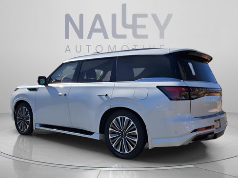 New 2026 INFINITI QX80 Luxe w/ Exterior Package RWD image 3