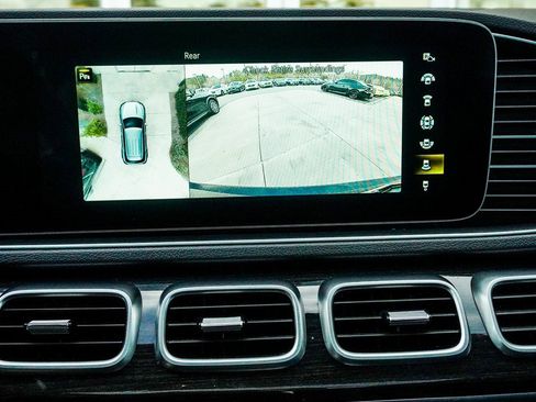 Used 2020 Mercedes-Benz GLE 350 image 24