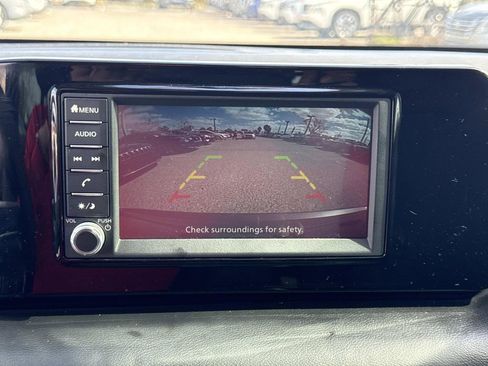 Used 2025 Nissan Kicks S image 21