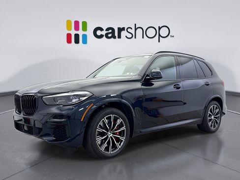 Used 2022 BMW X5 M50i image 1