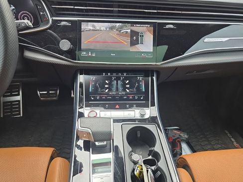 Used 2022 Audi RS Q8 image 14