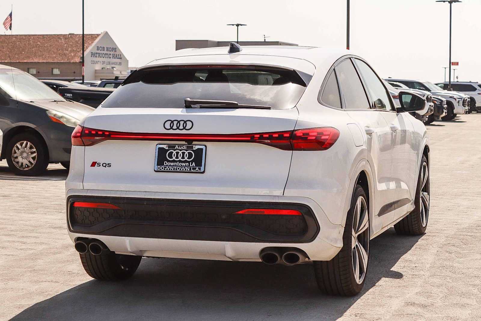 New 2026 Audi SQ5 Premium Plus AWD/4WD image 4