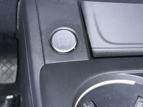 Used 2017 Audi A4 2.0T Premium w/ Convenience Package image 24