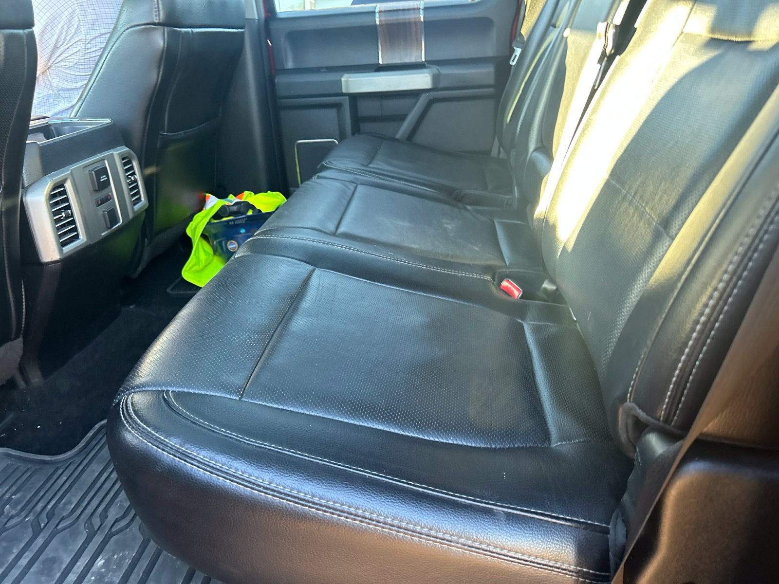 Used 2016 Ford F150 Lariat w/ Equipment Group 502A Luxury AWD/4WD image 6