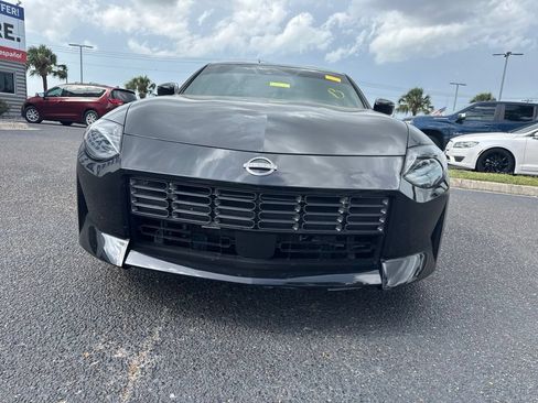 Used 2024 Nissan Z Performance w/ Floor Mat Package RWD image 8
