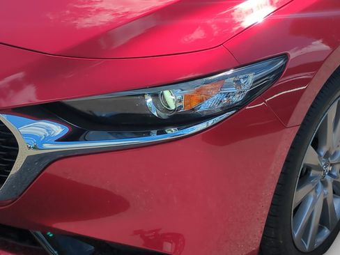 Certified 2025 MAZDA MAZDA3 s FWD image 26