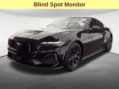 Used 2026 Ford Mustang GT RWD image 4