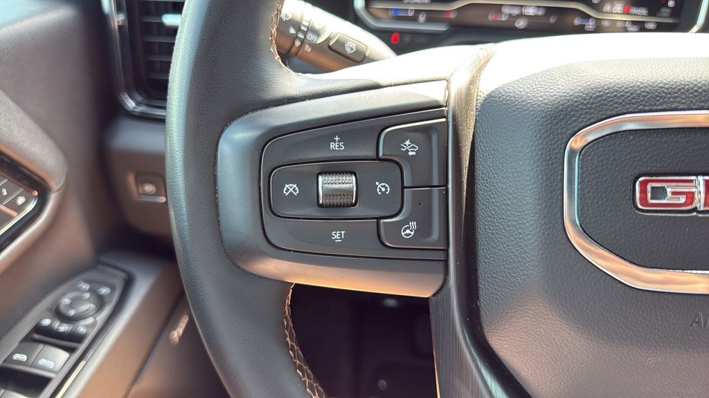 Used 2024 GMC Sierra 2500 AT4 w/ AT4 Premium Plus Package AWD/4WD image 28