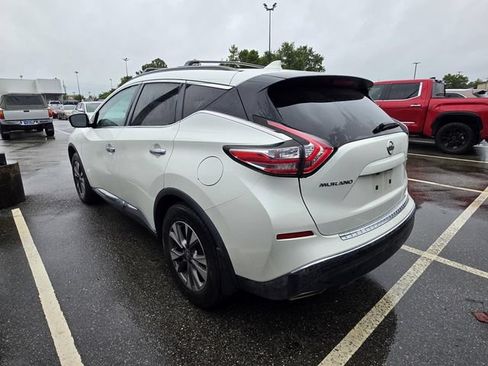 Used 2018 Nissan Murano SV w/ Cargo Package FWD image 3