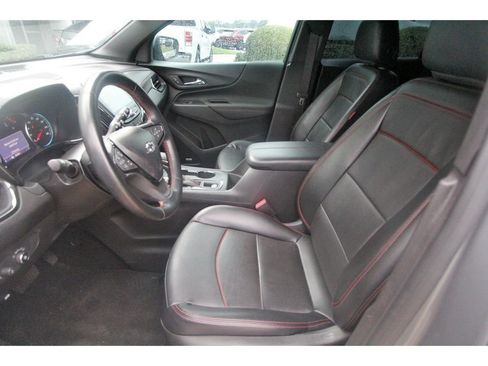 Used 2023 Chevrolet Equinox RS w/ RS Leather Package FWD image 6