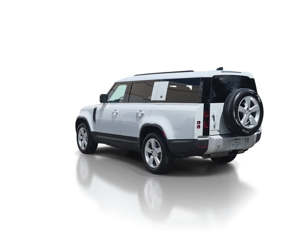 Used 2023 Land Rover Defender 130 SE AWD/4WD image 6