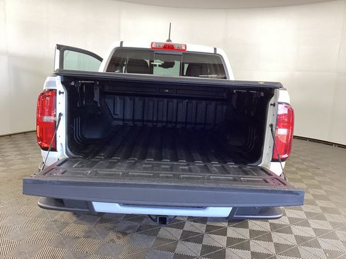 Used 2021 Chevrolet Colorado Z71 w/ Safety Package AWD/4WD image 30