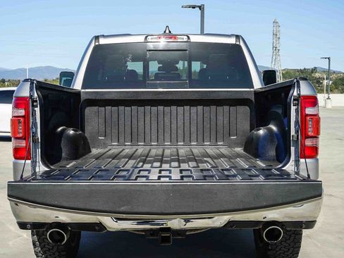 Used 2020 RAM 1500 Laramie image 31