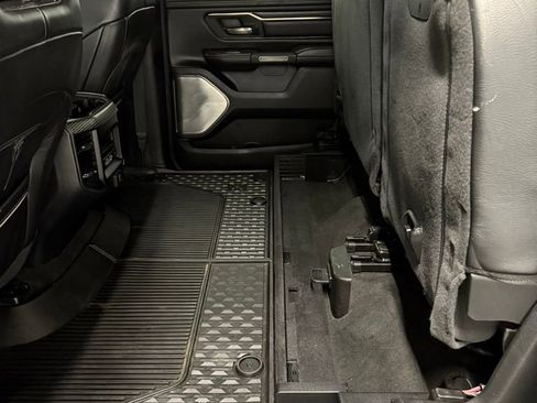 Used 2020 RAM 1500 Limited w/ Black Appearance Package image 15