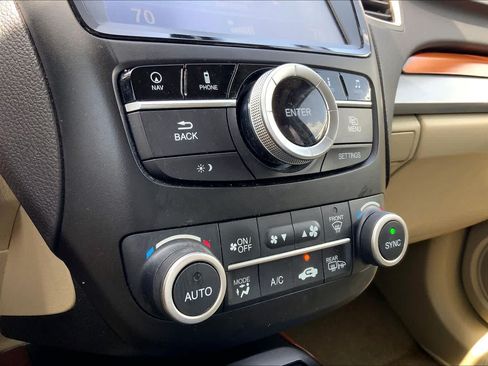 Used 2017 Acura RDX AWD w/ Technology Package image 32