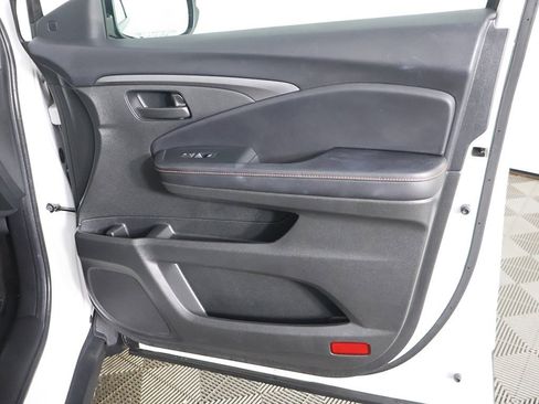Used 2022 Honda Pilot TrailSport image 27