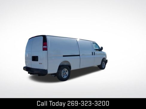 New 2025 GMC Savana 3500 Extended w/ Driver Convenience Package image 9