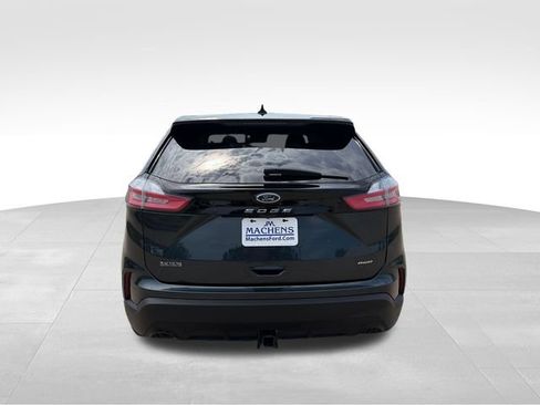 Used 2024 Ford Edge SE AWD/4WD image 5