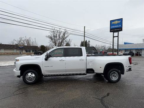 Used 2022 Chevrolet Silverado 3500 High Country image 3