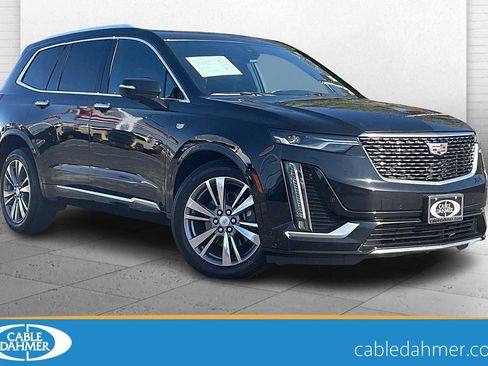 Used 2020 Cadillac XT6 Premium Luxury image 1
