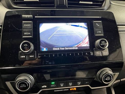 Used 2017 Honda CR-V LX image 29