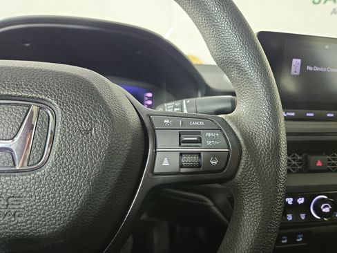Used 2023 Honda Accord EX image 16