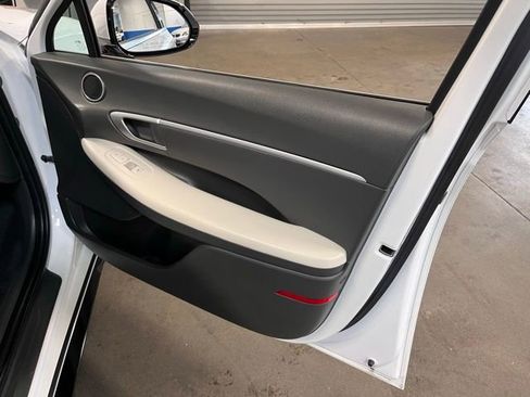 Used 2024 Hyundai Sonata SEL image 12