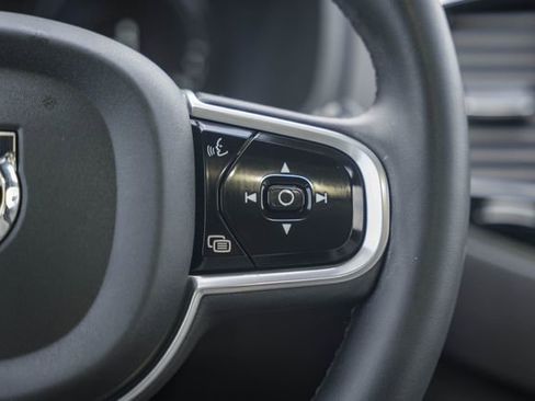 Used 2022 Volvo XC90 T8 R-Design w/ Advanced Package image 27