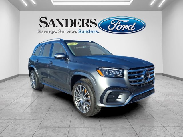 Used 2025 Mercedes-Benz GLS 450 4MATIC image 1