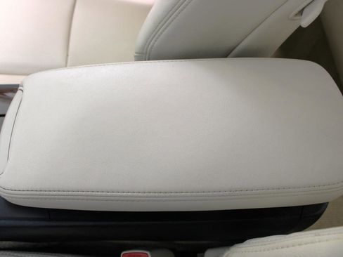 Used 2011 Lexus IS 250C image 73