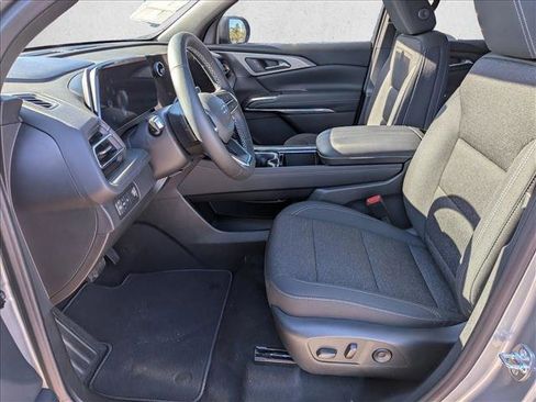 New 2026 Chevrolet Traverse LT image 15