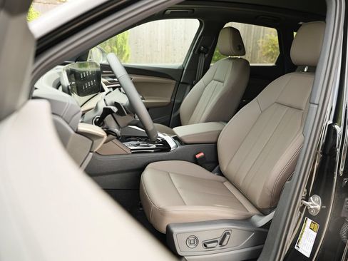 New 2026 Audi Q5 Premium Plus AWD/4WD image 19