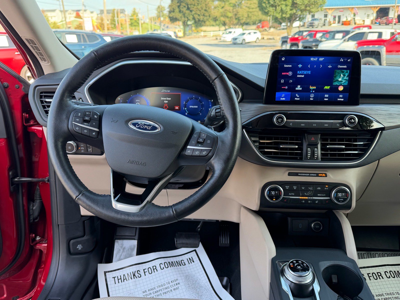 Used 2020 Ford Escape Titanium AWD/4WD image 14