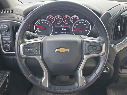 Used 2021 Chevrolet Silverado 1500 LT w/ Diesel Off-Road Package AWD/4WD image 9