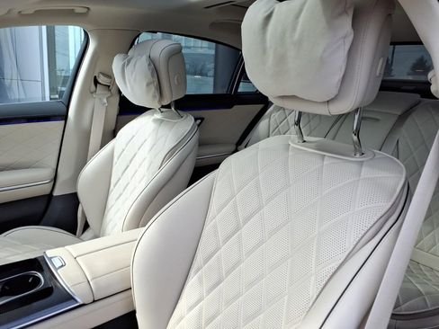Certified 2025 Mercedes-Benz S 580 4MATIC Sedan image 13