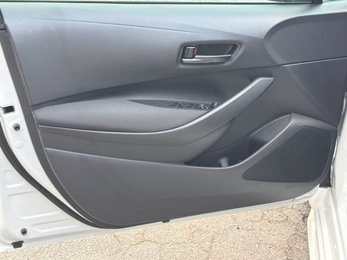 New 2026 Toyota Corolla LE FWD image 10