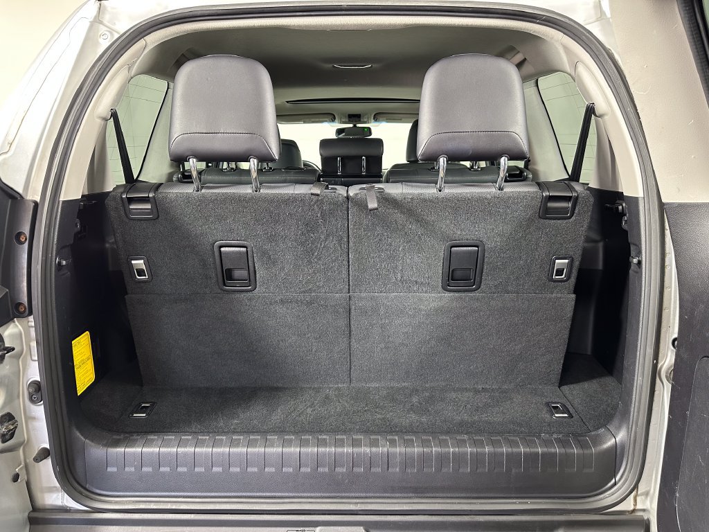 Used 2015 Lexus GX 460 AWD/4WD image 27