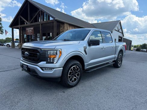 Used 2022 Ford F150 XLT w/ Equipment Group 302A High AWD/4WD image 2