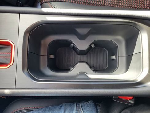 New 2026 Nissan Kicks SR w/ Cold Weather Package image 26