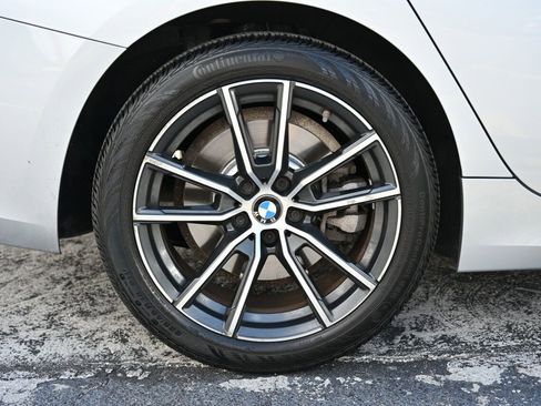 Used 2019 BMW 330i Sedan image 13