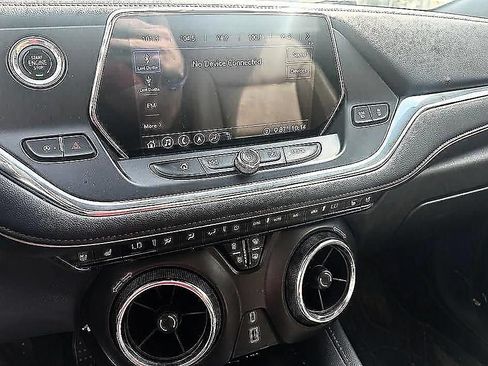 Used 2020 Chevrolet Blazer Premier w/ Driver Confidence II Package AWD/4WD image 15