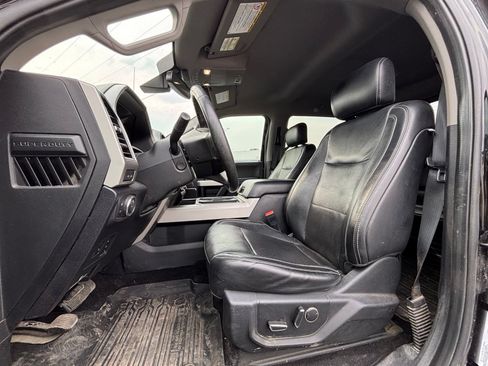 Used 2019 Ford F350 Lariat w/ Lariat Ultimate Package AWD/4WD image 9