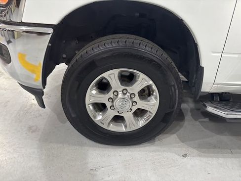 Used 2024 RAM 2500 Big Horn image 29