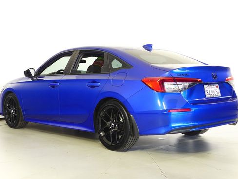 Used 2022 Honda Civic Sport image 9