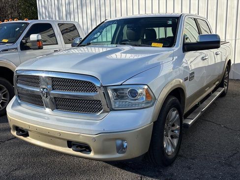 Used 2014 RAM 1500 Laramie Longhorn w/ Convenience Group image 2