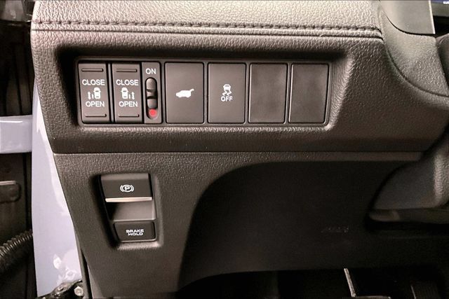 Used 2025 Honda Odyssey Sport-L image 38