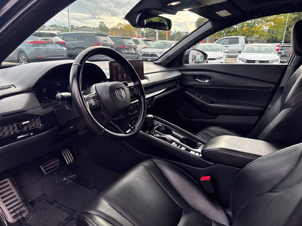 Used 2023 Honda Accord Sport image 14