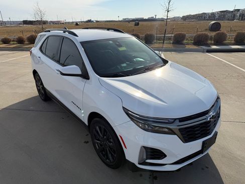 Certified 2022 Chevrolet Equinox RS image 11