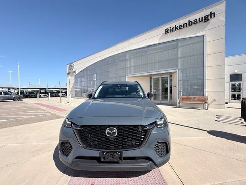 Used 2025 MAZDA CX-70 3.3 Turbo w/ Preferred Package AWD/4WD image 3